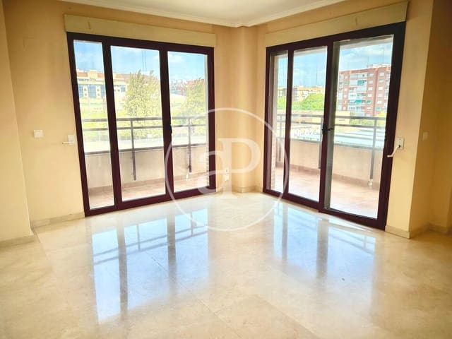 3 soveværelse Lejlighed til leje i Ciutat de les Arts i de les Ciencies, Valencia by med swimmingpool - € 1.500 (Ref: 9154362)