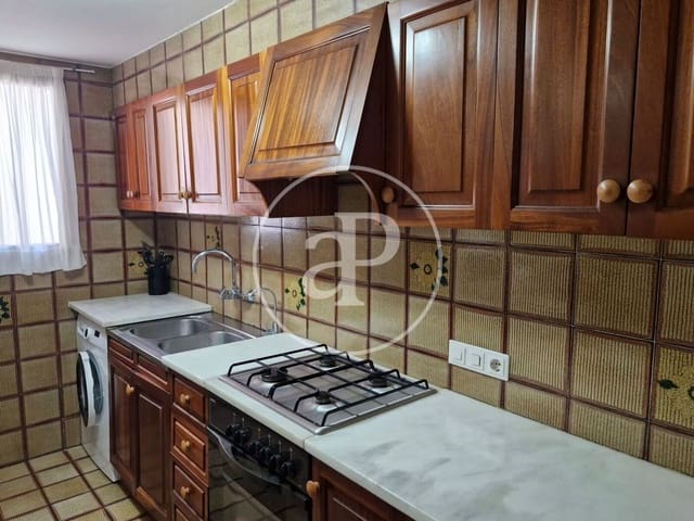 2 Zimmer Apartment zu vermieten in Benicàssim mit Pool - 650 € (Ref: 9161272)