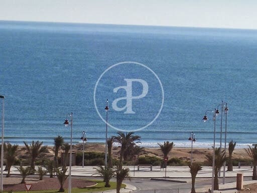 2 soveværelse Lejlighed til salg i Arenales del Sol med swimmingpool - € 365.000 (Ref: 9164029)