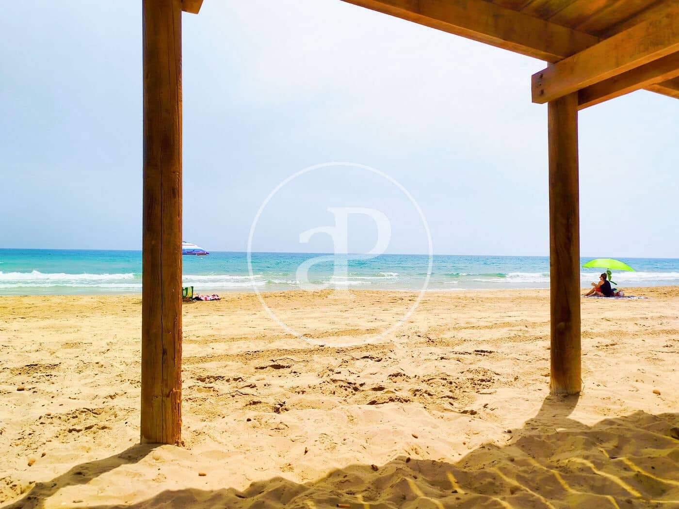 2 soveværelse Lejlighed til salg i Arenales del Sol med swimmingpool - € 365.000 (Ref: 9164029)