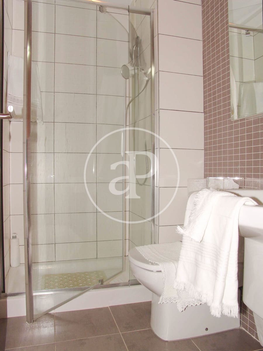 2 soveværelse Lejlighed til salg i Arenales del Sol med swimmingpool - € 365.000 (Ref: 9164029)