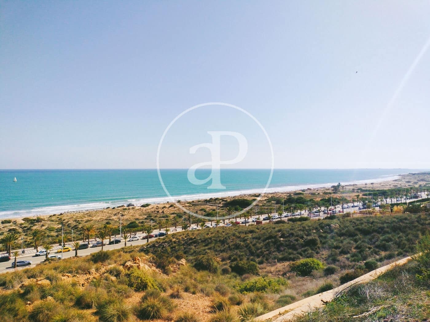 2 soveværelse Lejlighed til salg i Arenales del Sol med swimmingpool - € 365.000 (Ref: 9164029)