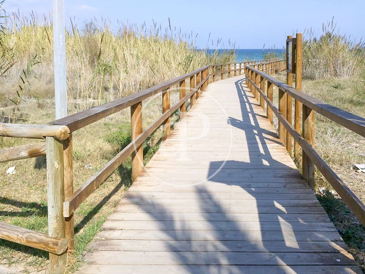 2 soveværelse Lejlighed til salg i Arenales del Sol med swimmingpool - € 365.000 (Ref: 9164029)