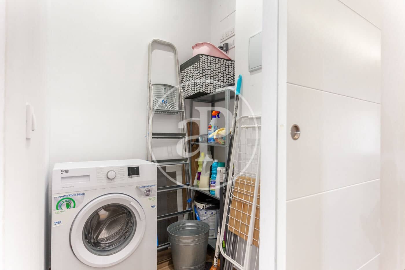 2 soverom Leilighet til leie i Valencia by - € 2 000 (Ref: 9166017)