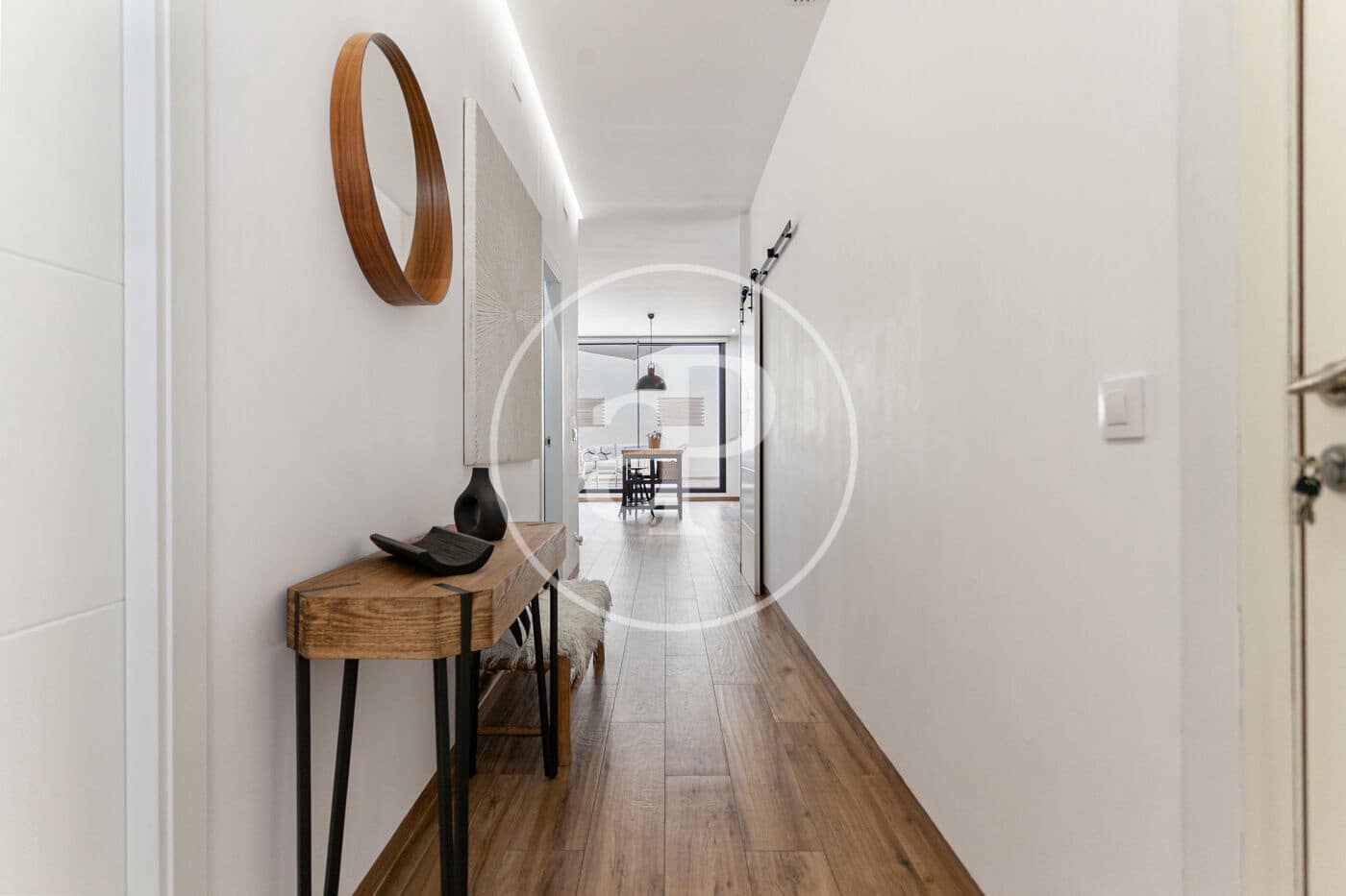 2 soverom Leilighet til leie i Valencia by - € 2 000 (Ref: 9166017)