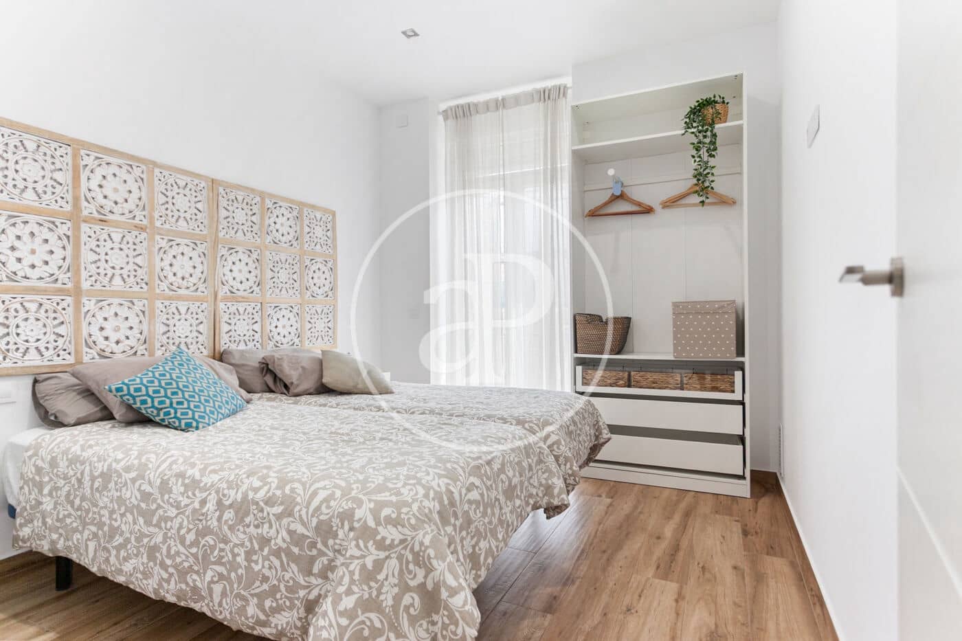 2 soverom Leilighet til leie i Valencia by - € 2 000 (Ref: 9166017)