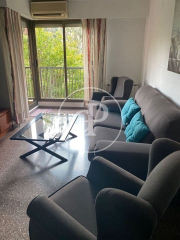 4 soveværelse Lejlighed til leje i Albors, Valencia by - € 1.700 (Ref: 9169746)