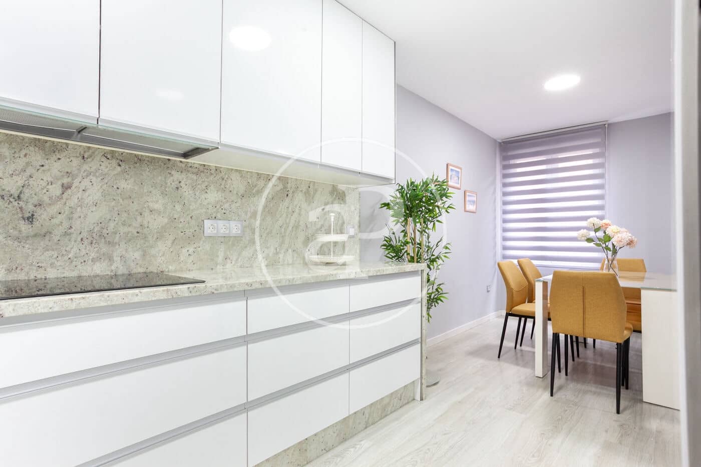 4 bedroom Apartment for rent in Valencia city - € 1,900 (Ref: 9169749)