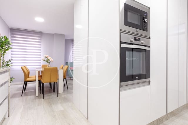 4 makuuhuone Huoneisto vuokrattavana paikassa Nou Moles, Valencia kaupunki - 1 900 € (Ref: 9169749)