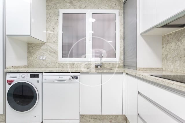 4 makuuhuone Huoneisto vuokrattavana paikassa Nou Moles, Valencia kaupunki - 1 900 € (Ref: 9169749)