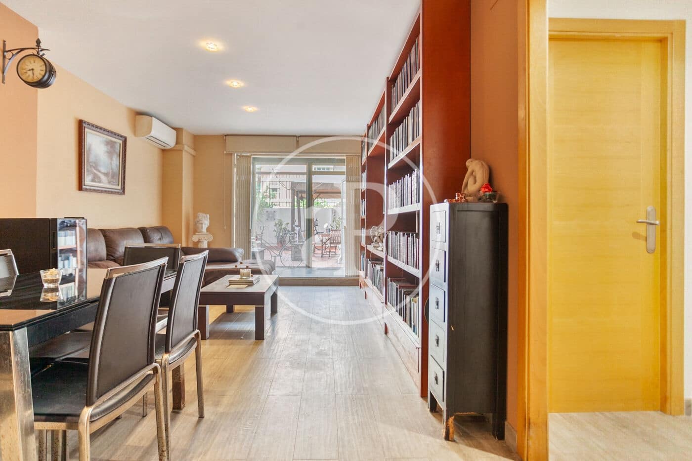 2 soveværelse Lejlighed til leje i Valencia by - € 1.200 (Ref: 9174942)