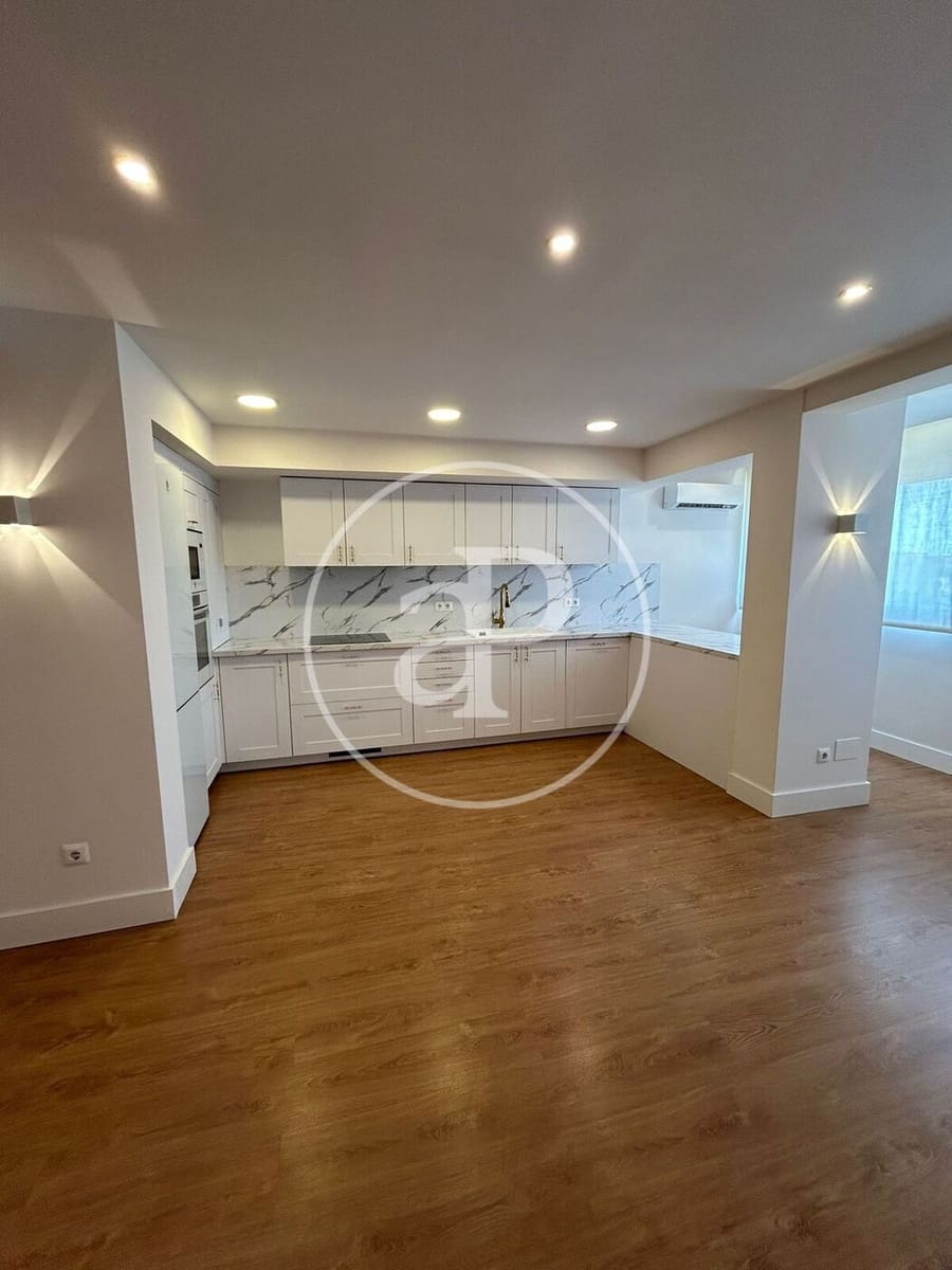 2 quarto Apartamento para arrendar em Valencia cidade - 1 500 € (Ref: 9174943)