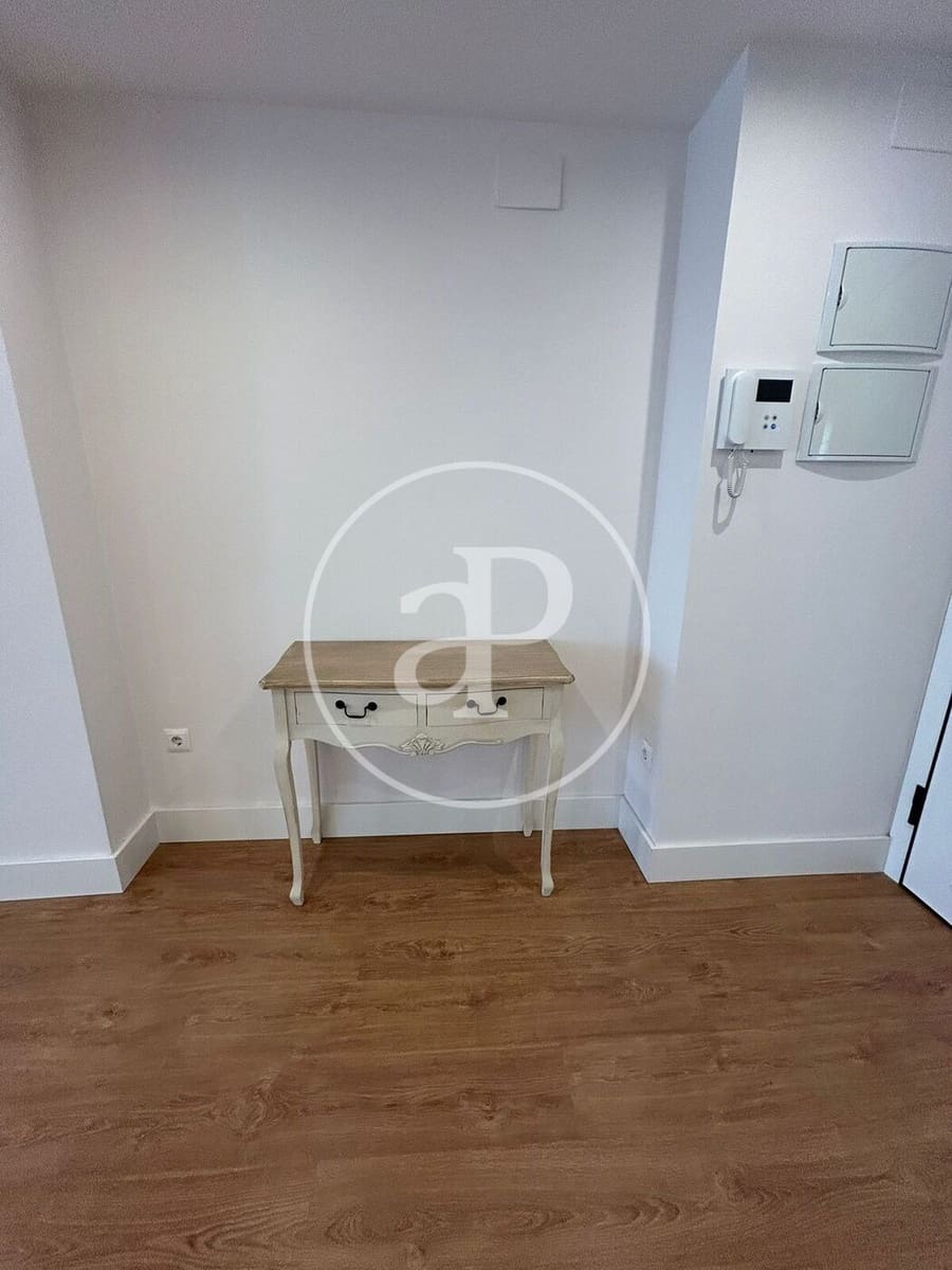 2 quarto Apartamento para arrendar em Valencia cidade - 1 500 € (Ref: 9174943)