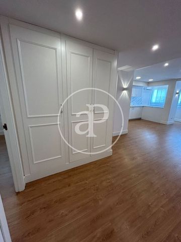 2 quarto Apartamento para arrendar em Malilla, Valência cidade - 1 500 € (Ref: 9174943)