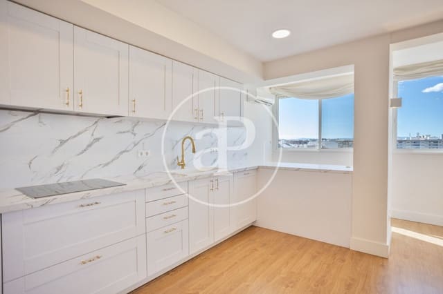 2 soveværelse Lejlighed til leje i Malilla, Valencia by - € 1.350 (Ref: 9174943)