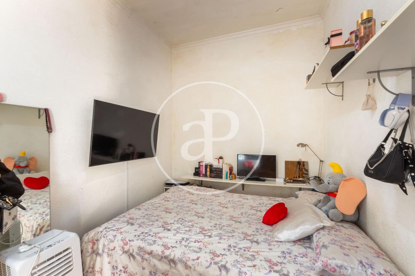 4 slaapkamer Villa te koop in Calicanto met zwembad - € 360.000 (Ref: 9176618)