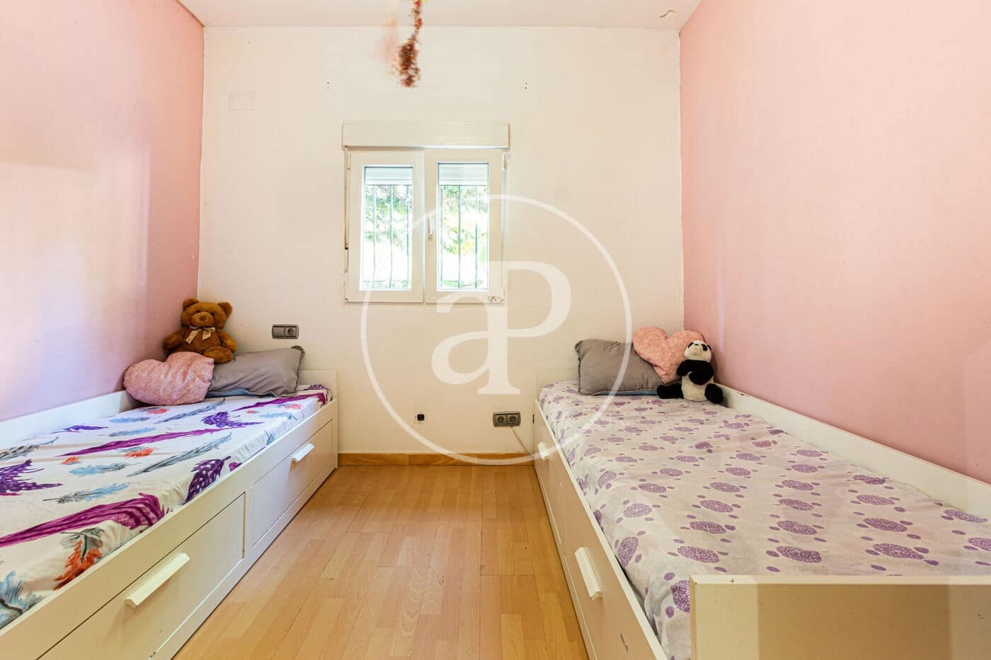 4 slaapkamer Villa te koop in Calicanto met zwembad - € 360.000 (Ref: 9176618)