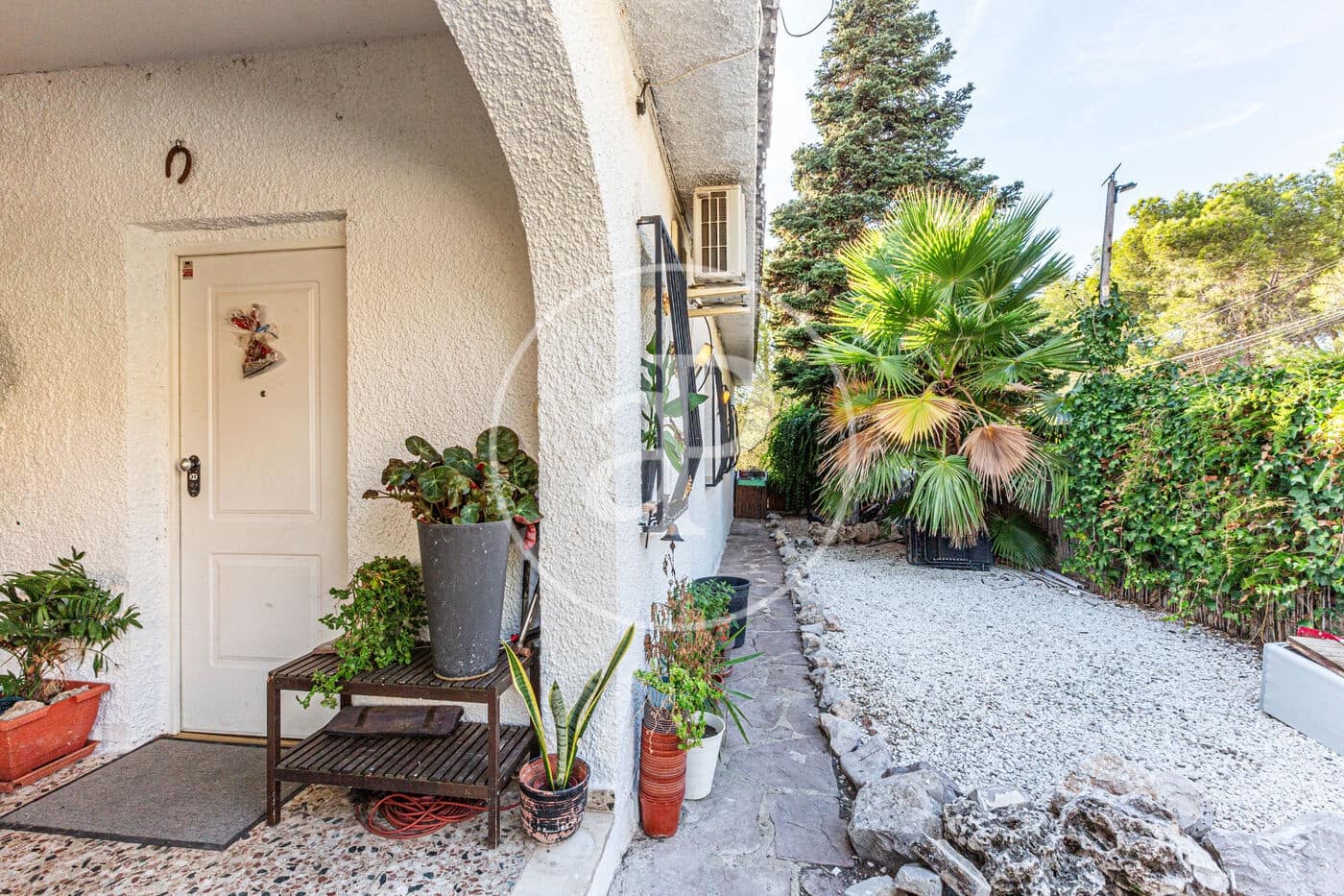 4 slaapkamer Villa te koop in Calicanto met zwembad - € 360.000 (Ref: 9176618)