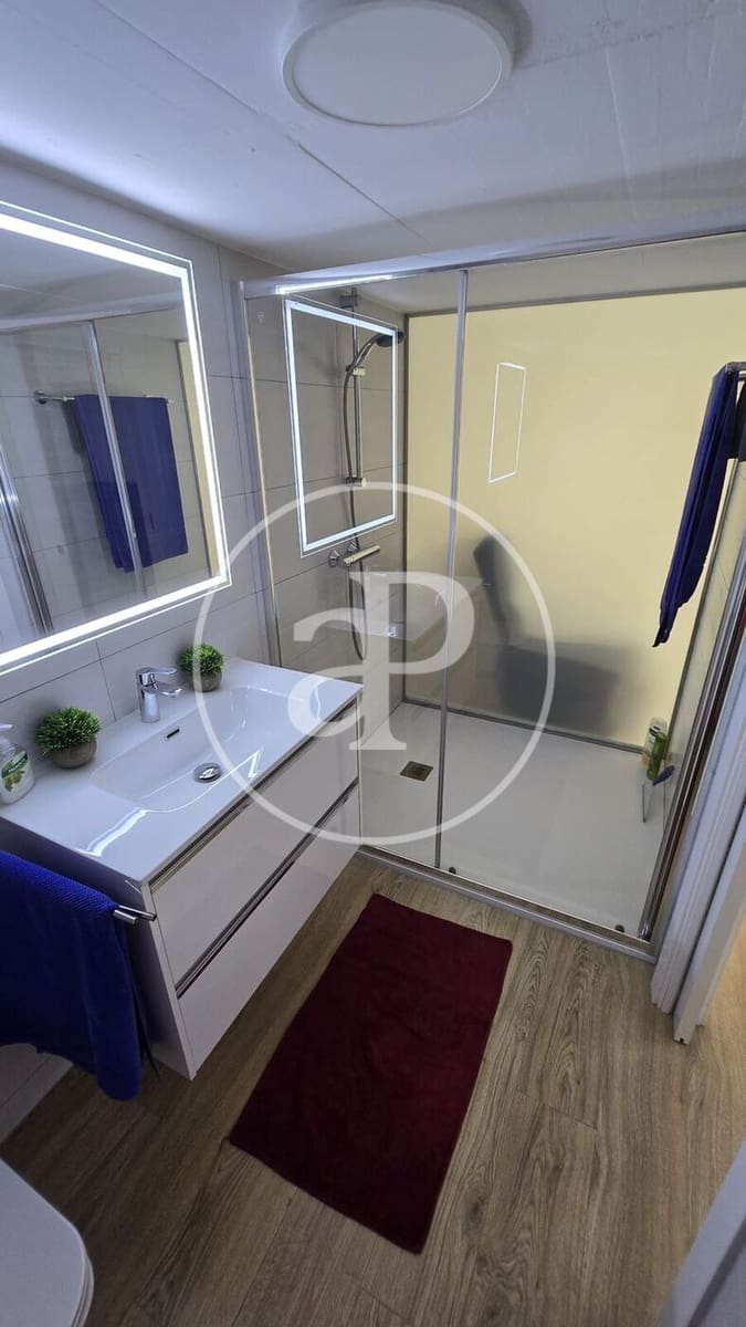 1 sypialnia Apartament na sprzedaż w Miasto Walencja z basenem - 350 000 € (Ref: 9181264)