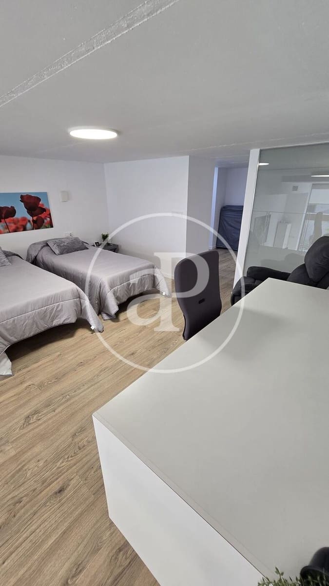 1 sypialnia Apartament na sprzedaż w Miasto Walencja z basenem - 350 000 € (Ref: 9181264)