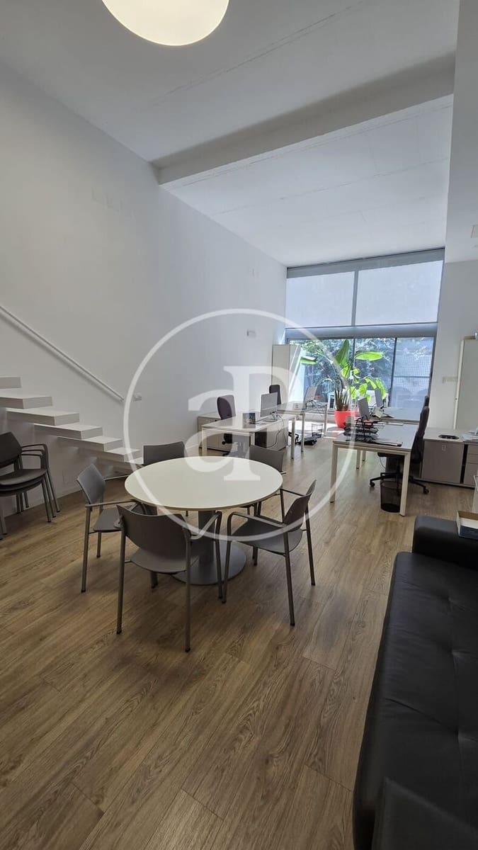 1 sypialnia Apartament na sprzedaż w Miasto Walencja z basenem - 350 000 € (Ref: 9181264)