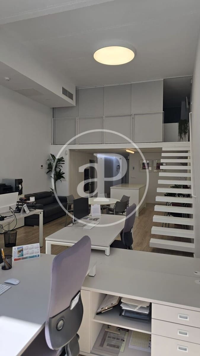 1 sypialnia Apartament na sprzedaż w Miasto Walencja z basenem - 350 000 € (Ref: 9181264)