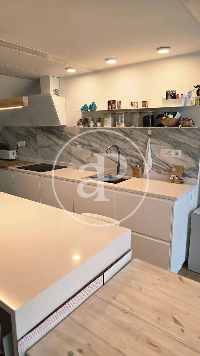 1 sypialnia Apartament na sprzedaż w Miasto Walencja z basenem - 295 000 € (Ref: 9181265)