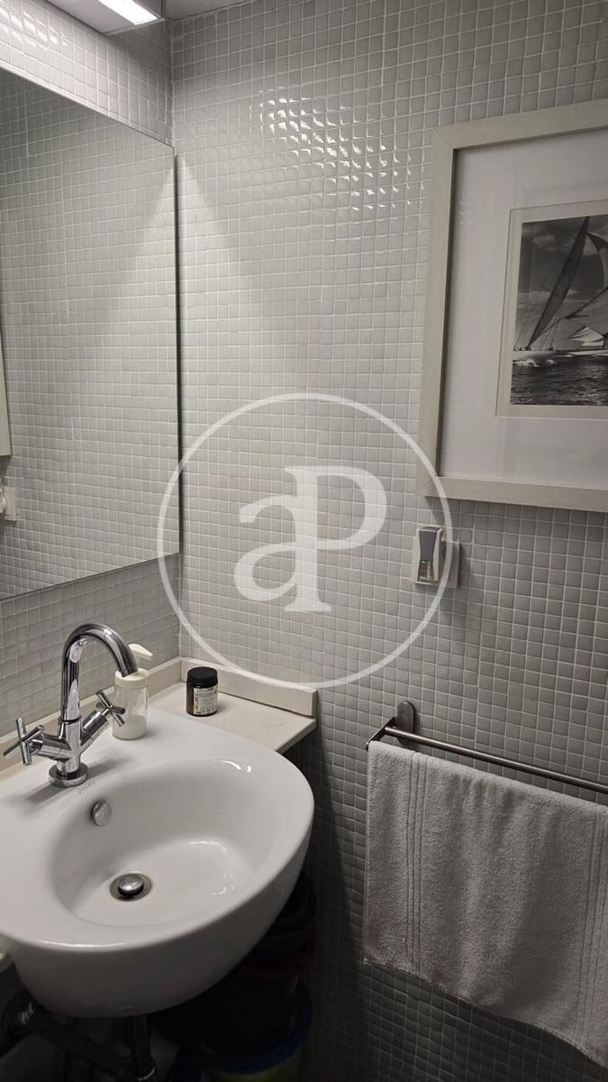 1 sypialnia Apartament na sprzedaż w Miasto Walencja z basenem - 295 000 € (Ref: 9181265)