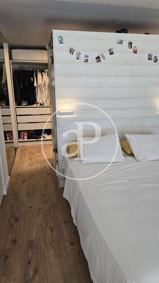 1 sypialnia Apartament na sprzedaż w Miasto Walencja z basenem - 295 000 € (Ref: 9181265)