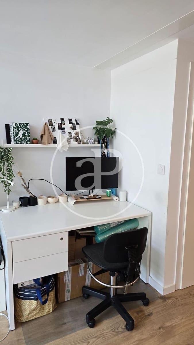 1 sypialnia Apartament na sprzedaż w Miasto Walencja z basenem - 295 000 € (Ref: 9181265)