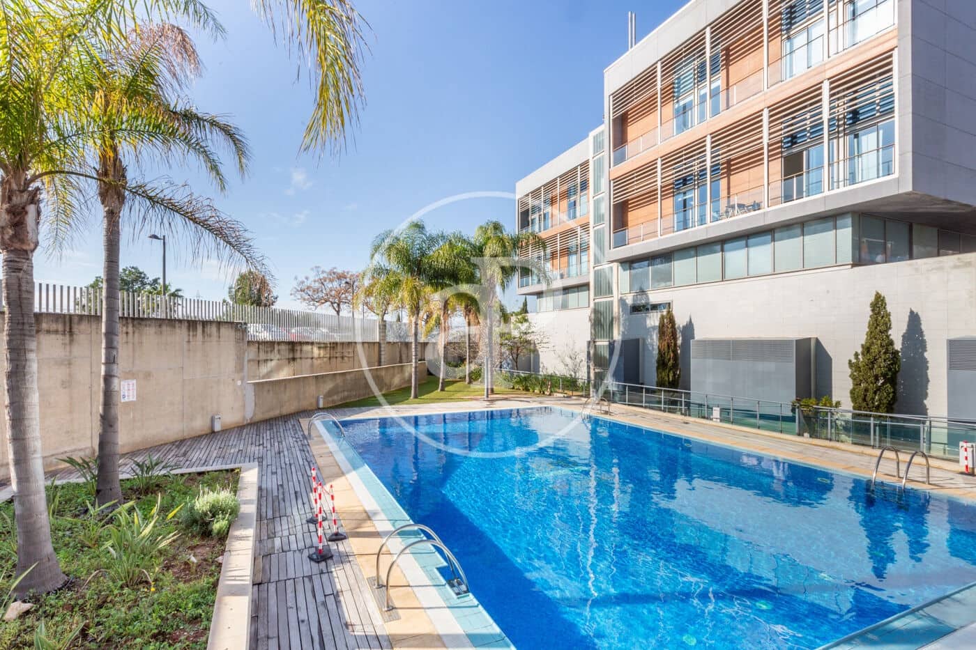 1 makuuhuone Huoneisto myytävänä paikassa Valencia kaupunki mukana uima-altaan - 295 000 € (Ref: 9181265)