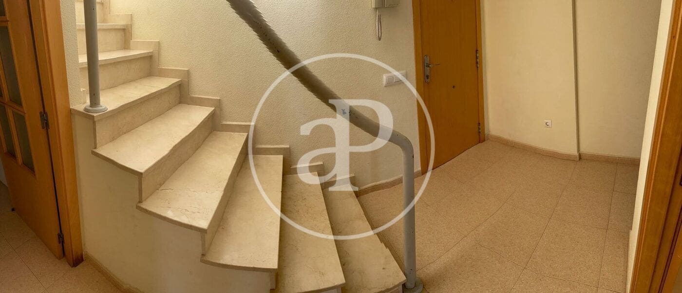 2 soveværelse Lejlighed til leje i Puig med swimmingpool - € 1.800 (Ref: 9183887)