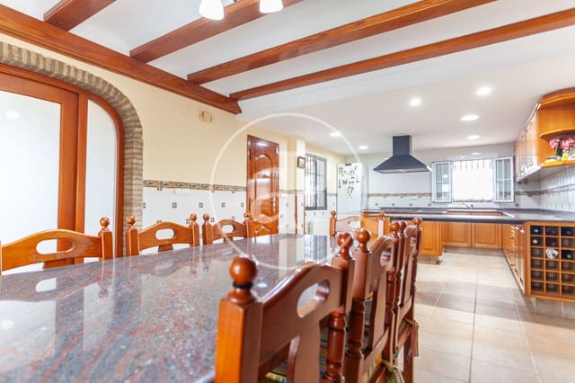 5 soverom Villa til salgs i Alboraya / Alboraia med svømmebasseng - € 760 000 (Ref: 9183889)