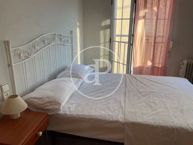 4 bedroom Villa for rent in Tavernes de la Valldigna - € 1,600 (Ref: 9185693)