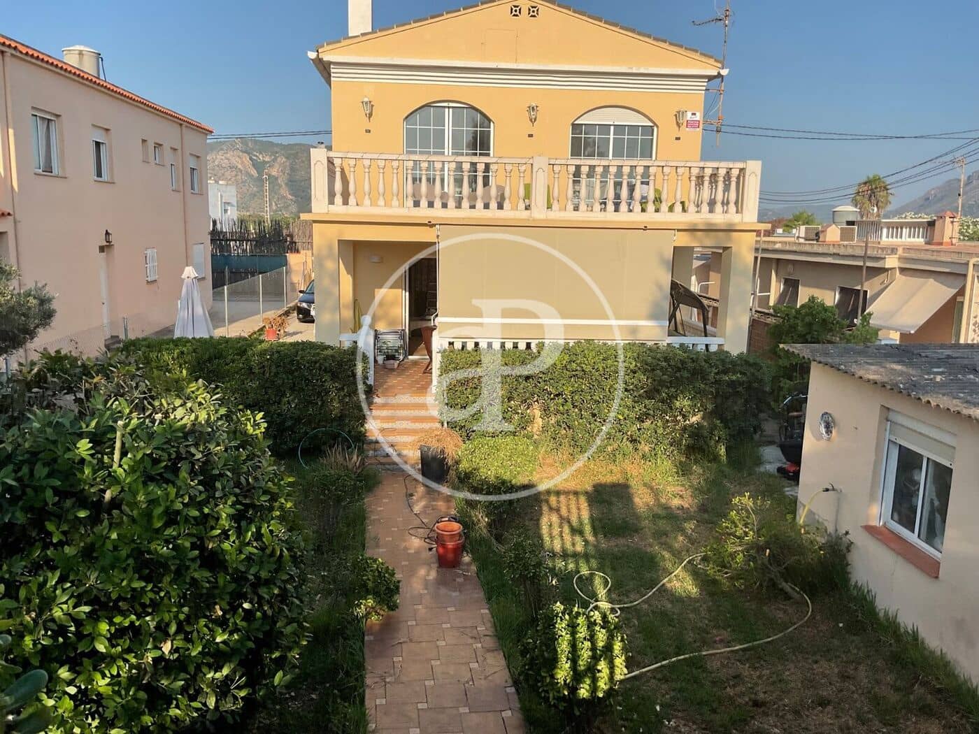 4 bedroom Villa for rent in Tavernes de la Valldigna - € 1,600 (Ref: 9185693)