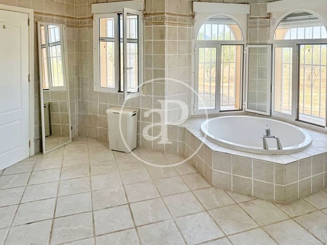 3 bedroom Villa for sale in Castalla - € 478,000 (Ref: 9185694)