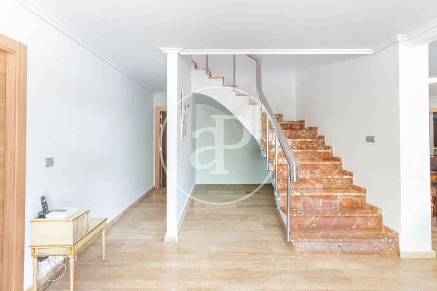 4 soveværelse Villa til salg i Calicanto med swimmingpool - € 495.000 (Ref: 9187190)