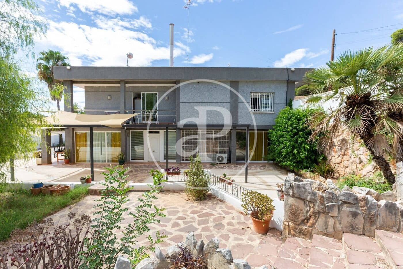 4 soveværelse Villa til salg i Calicanto med swimmingpool - € 495.000 (Ref: 9187190)