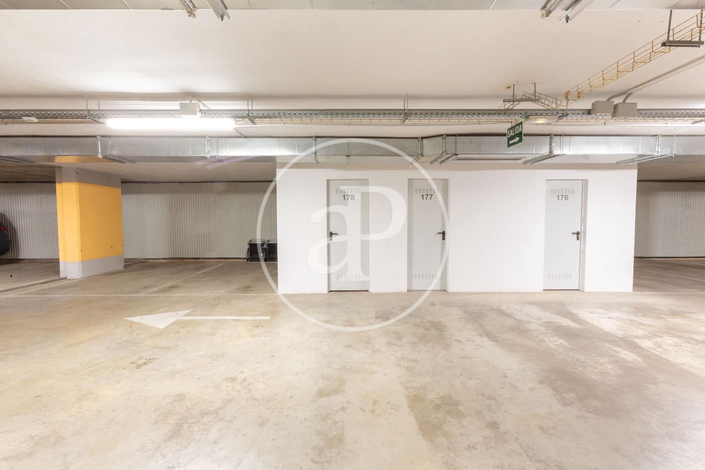 3 camera da letto Appartamento da affittare in Valencia citta con piscina - 2.500 € (Rif: 9188701)