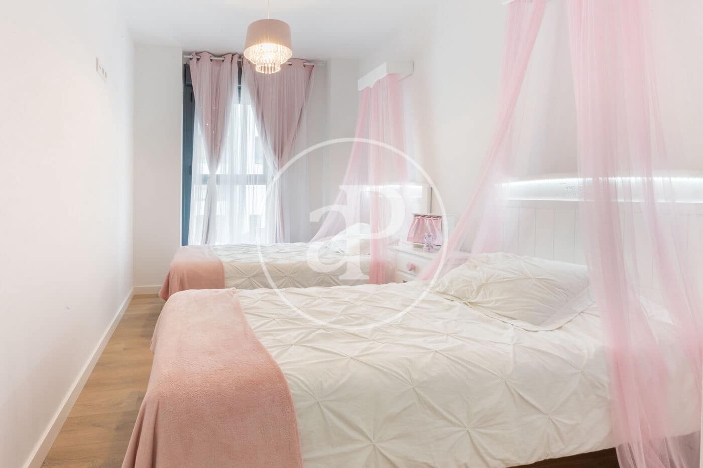 3 camera da letto Appartamento da affittare in Valencia citta con piscina - 2.500 € (Rif: 9188701)