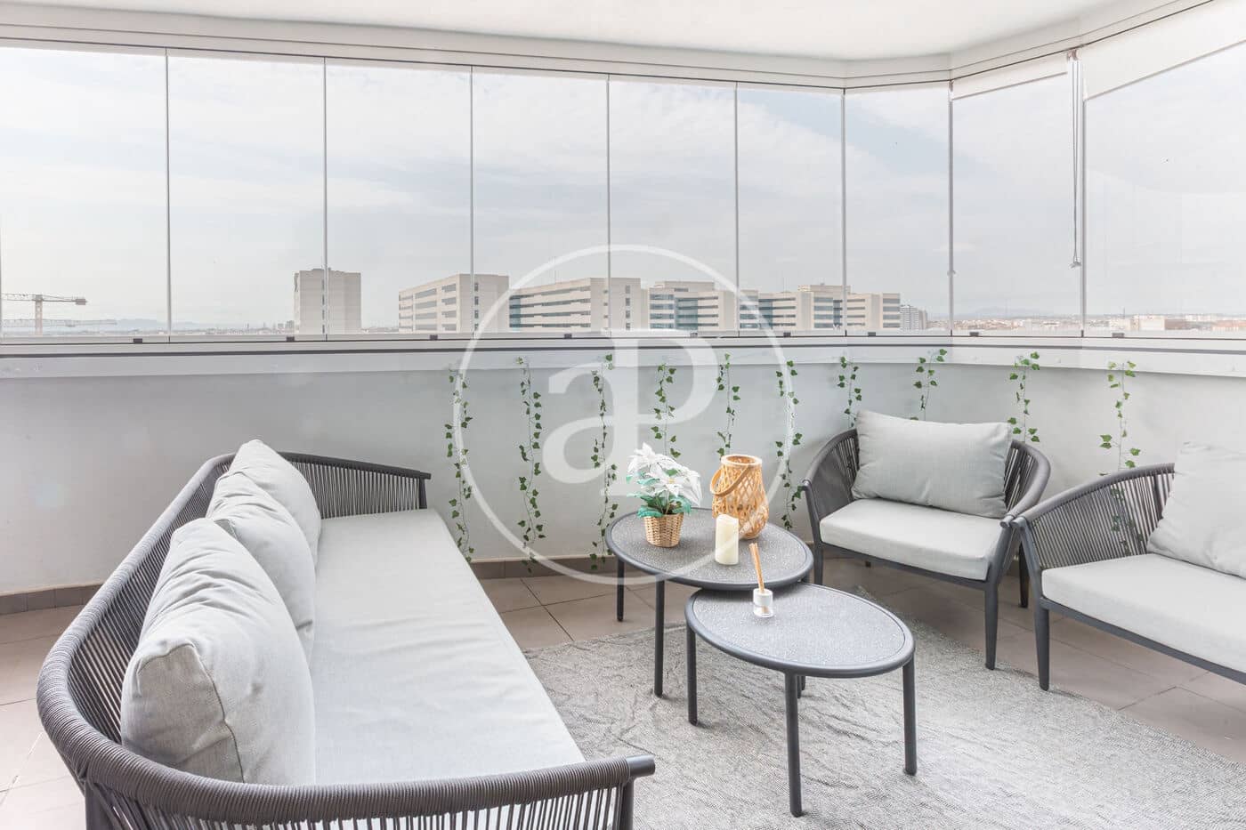 3 camera da letto Appartamento da affittare in Valencia citta con piscina - 2.500 € (Rif: 9188701)