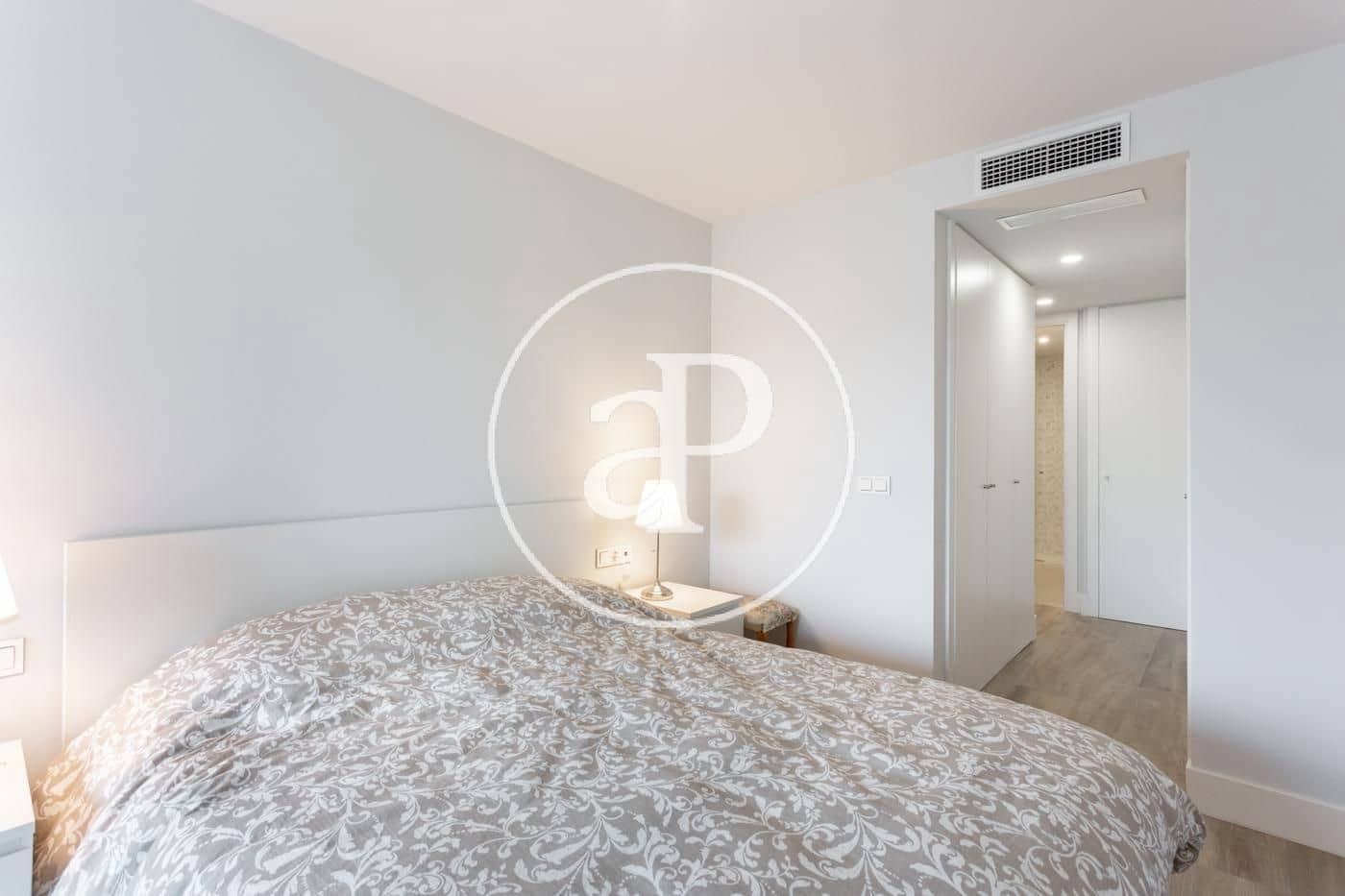 2 soveværelse Lejlighed til leje i Valencia by med swimmingpool garage - € 2.500 (Ref: 9191323)