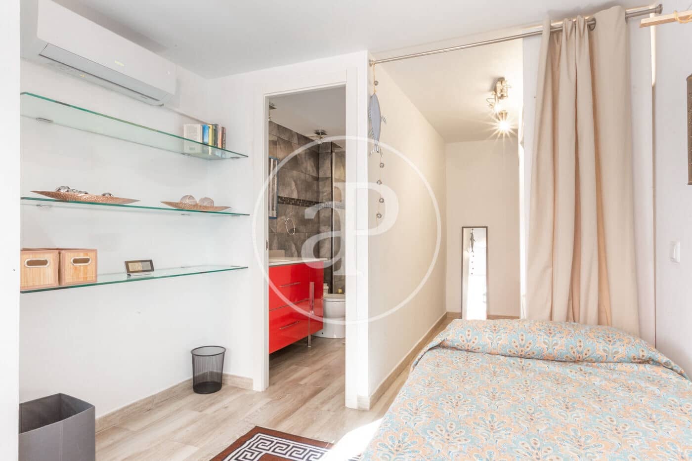 2 makuuhuone Huoneisto vuokrattavana paikassa Valencia kaupunki - 2 100 € (Ref: 9192572)