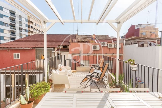 2 makuuhuone Huoneisto vuokrattavana paikassa Cabanyal-Canyamelar, Valencia kaupunki - 2 100 € (Ref: 9192572)