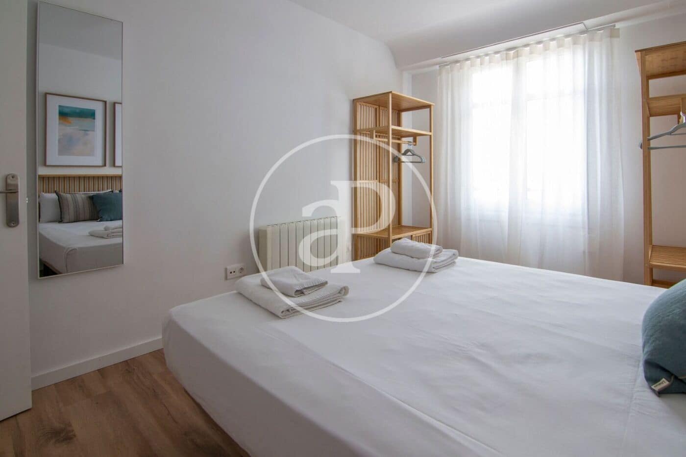 4 sovrum Lägenhet att hyra i Valencia stad - 3 200 € (Ref: 9192573)