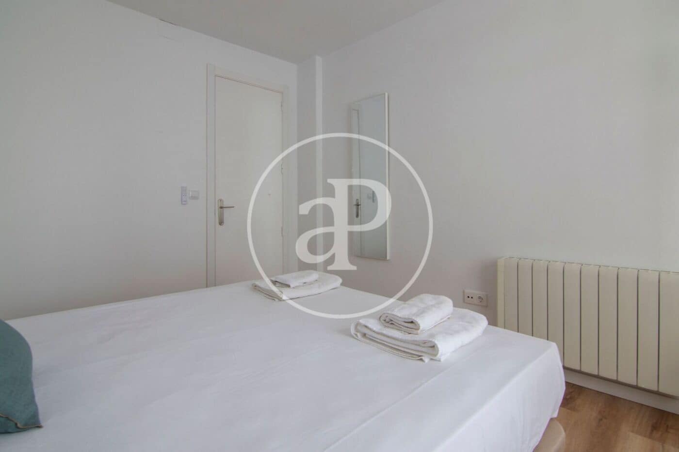 4 sovrum Lägenhet att hyra i Valencia stad - 3 200 € (Ref: 9192573)