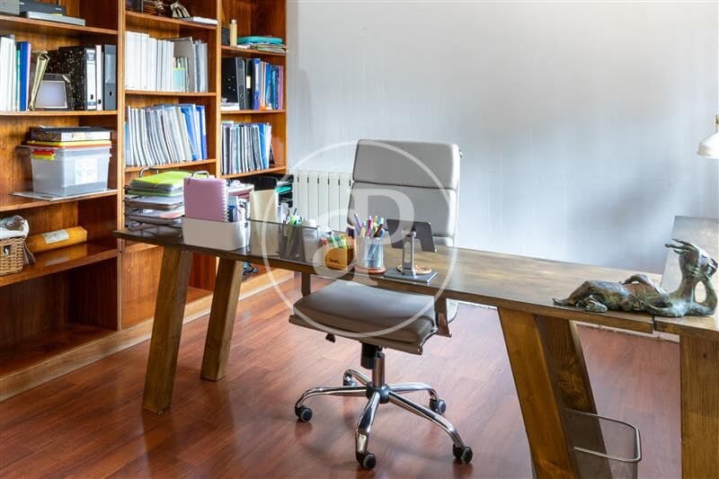 4 soveværelse Villa til salg i Betera med swimmingpool - € 720.000 (Ref: 9192574)