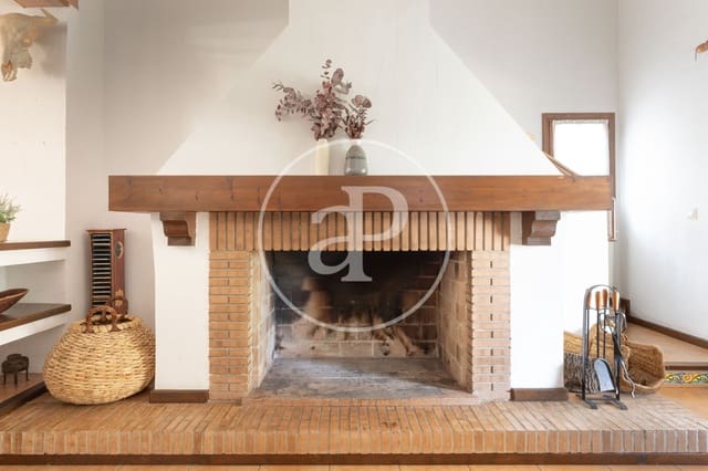 4 sovrum Villa till salu i Bétera med pool - 720 000 € (Ref: 9192574)