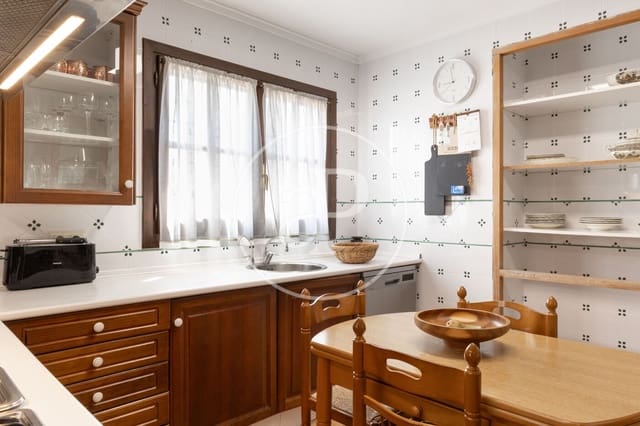 4 sovrum Villa till salu i Bétera med pool - 720 000 € (Ref: 9192574)