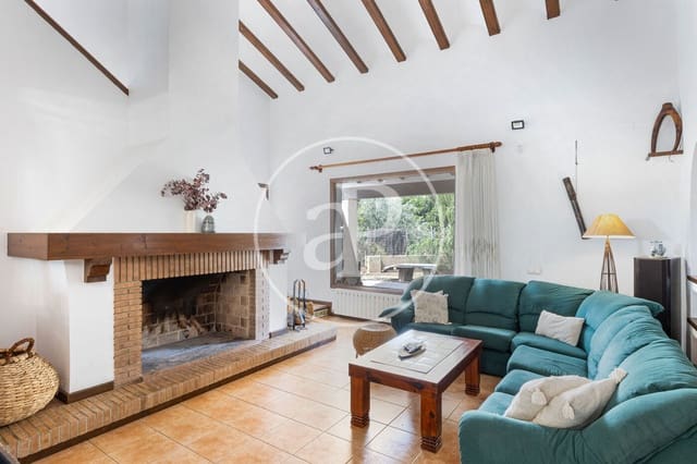 4 sovrum Villa till salu i Bétera med pool - 720 000 € (Ref: 9192574)